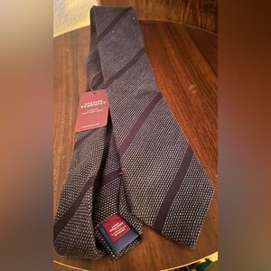 Charles Tyrwhitt Navy Grenadine Striped Tie!